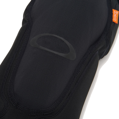 OAKLEY Knee Protector Drop In D3O blackout