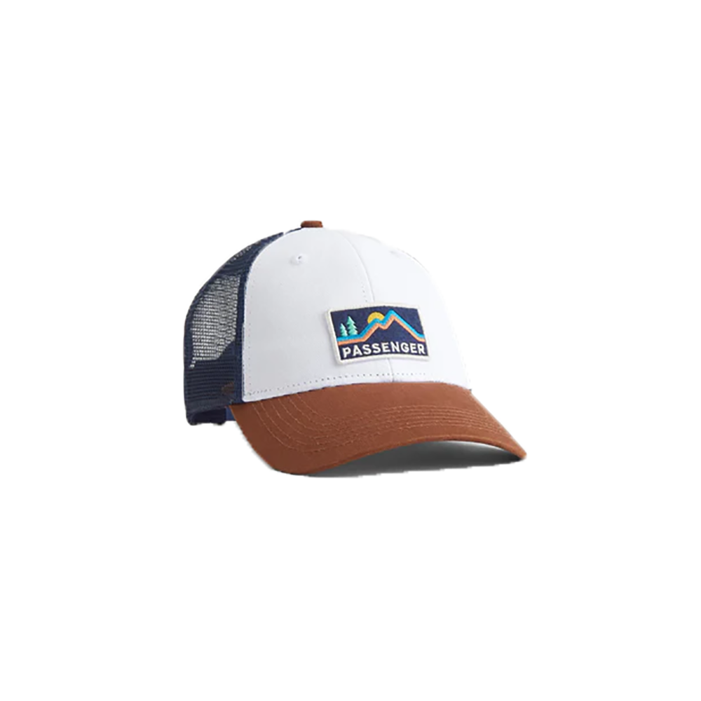 PASSENGER Snapback Trucker Cap Made To Roam Mesh rich navy/rubber