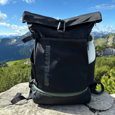 GIPFELGAUDI Rucksack schwarz